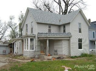 1887 N Broadway Ave, Springfield, MO 65803