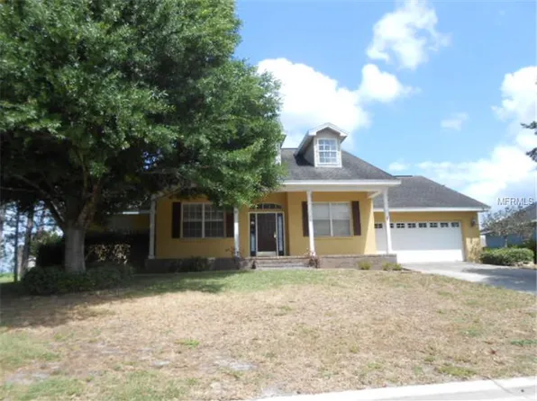 667 Hart Lake Dr, Winter Haven, FL 33884
