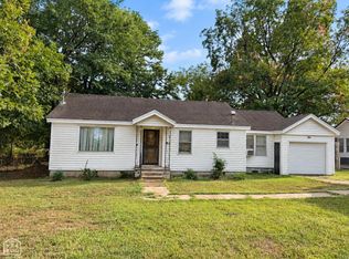 907 Sims Ave, Jonesboro, AR 72401