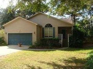 5 S Held Cir, Charleston, SC 29412