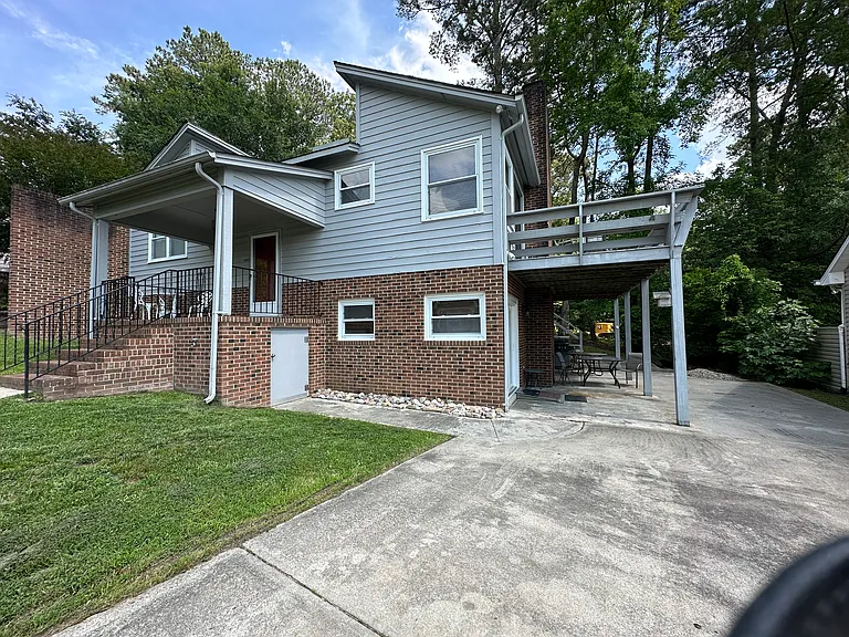949 S Bay Dr — Photo 5