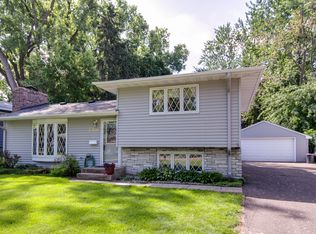 2300 16th Ave E, North Saint Paul, MN 55109