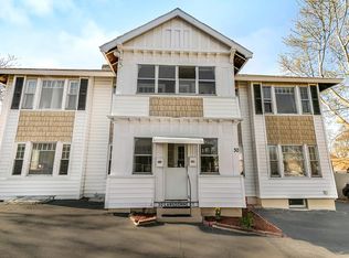30 Lansdowne Ct, Lawrence, MA 01841