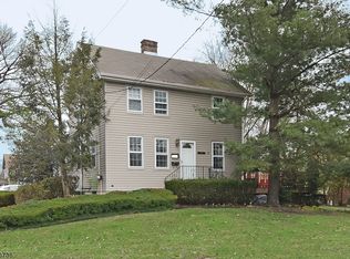 1081 Hetfield Ave, Scotch Plains, NJ 07076