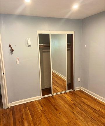 3rd image of 711 E 234th St Floor 2