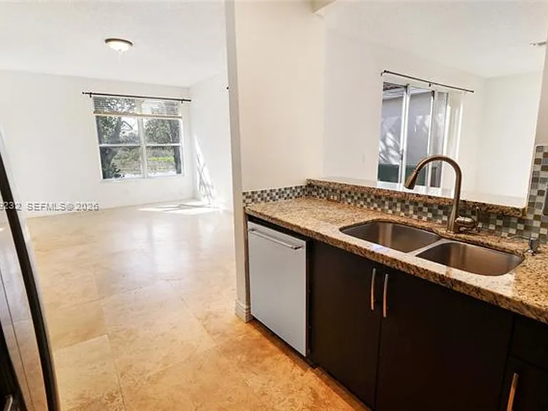 13212 NW 8th St #Townhouse 13212 — Photo 14