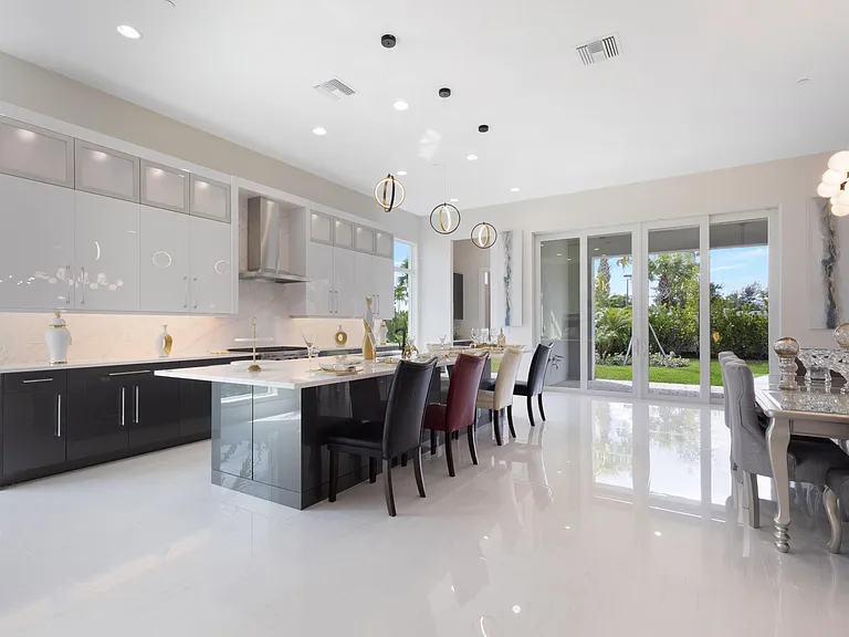 9124 Coral Isles Cir — Photo 26