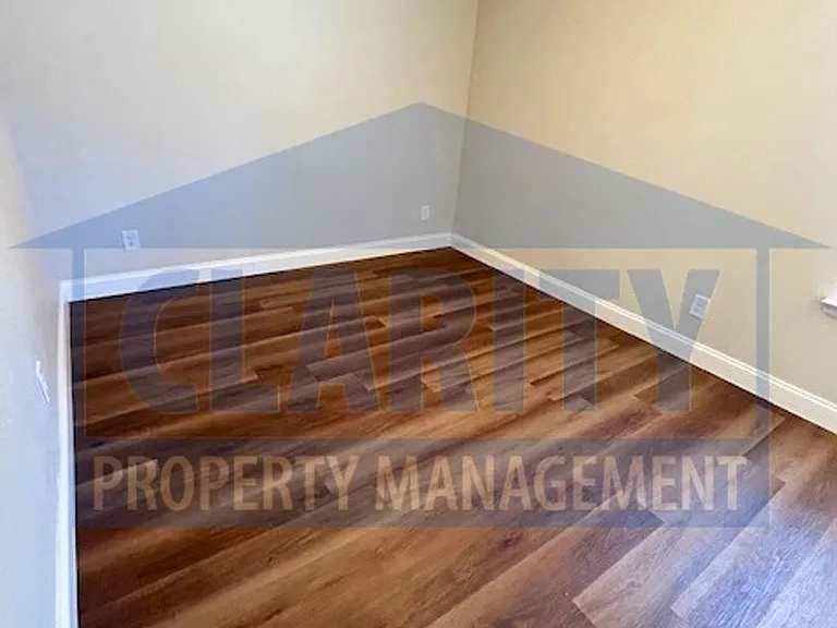 615 Linda Dr SE — Photo 14