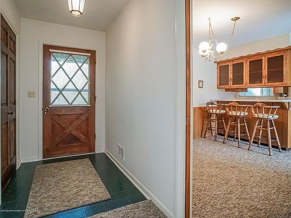 4th image of 4125 Delta River Dr