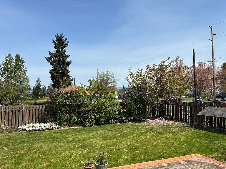 2121 E Viewmont Dr — Photo 7