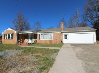 67 Ranger Rd, Fancy Gap, VA 24328