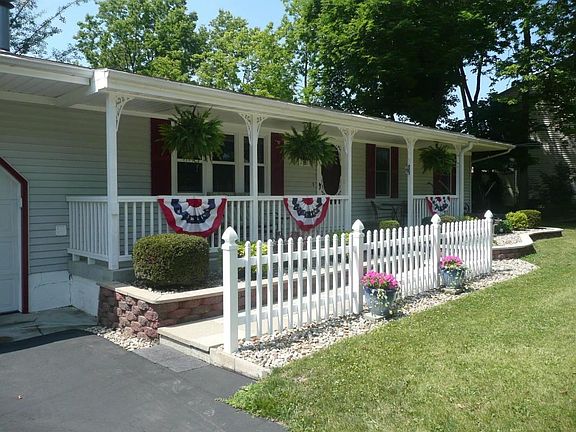 2nd image of 2191 Greenlawn Dr