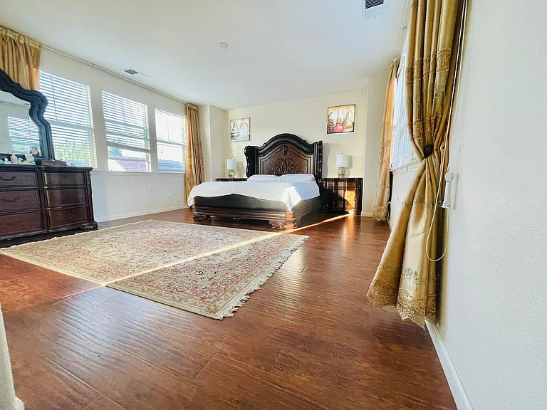 381 W Alameda Dr — Photo 30