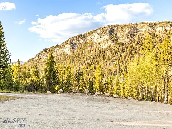 5th image of 6 Herring Flats Rd