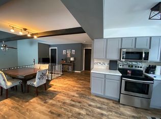 118 South St, Dyer, IN 46311