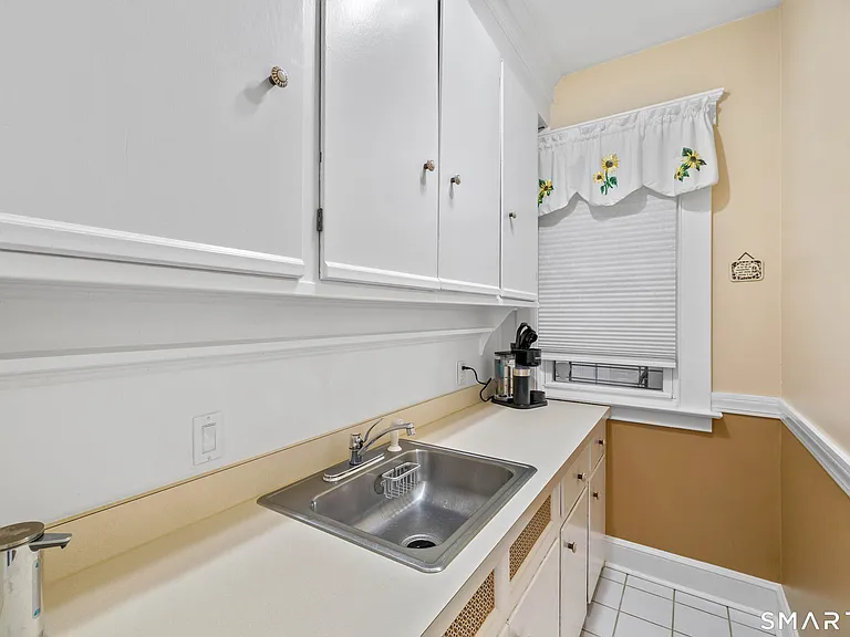 1857 State St #1 — Photo 11