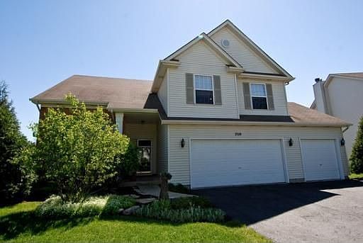 1st image of 2519 Crestview Dr