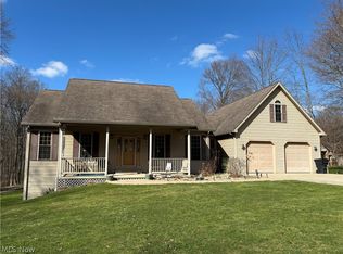 3115 Lovers Ln, Ravenna, OH 44266