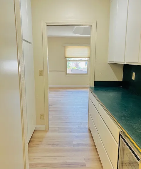 2441 Dresden Pl — Photo 17