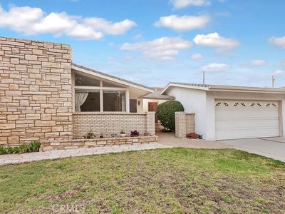 6913 Bevis Ave, Van Nuys, CA, 91405