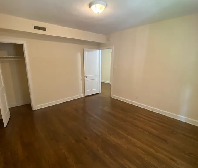 4012 Calvert St NW #1B — Photo 11