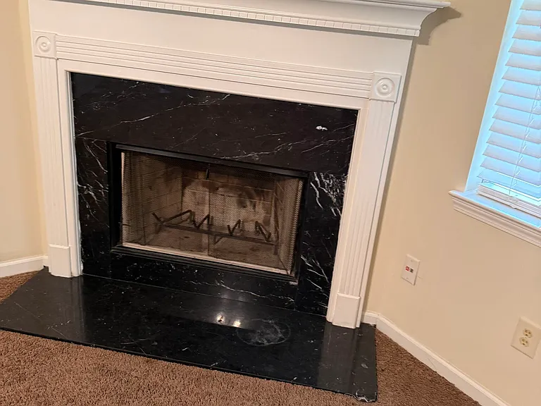 140 Trinity Dr — Photo 6