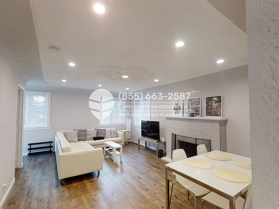 1st image of 2162 Ralmar Ave