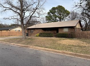 718 Marlena Ln, Ardmore, OK 73401