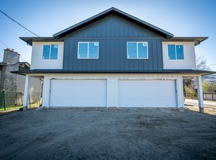 3279B Schubert Rd, Kamloops, BC V2B6Y4