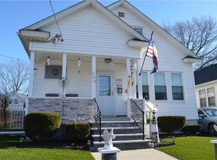 729 River Ave, Providence, RI 02908