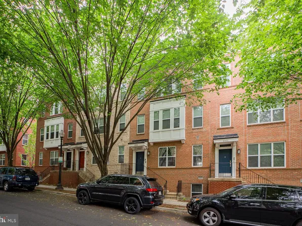 2501 Sayles Pl SE APT 9, Washington, DC 20020