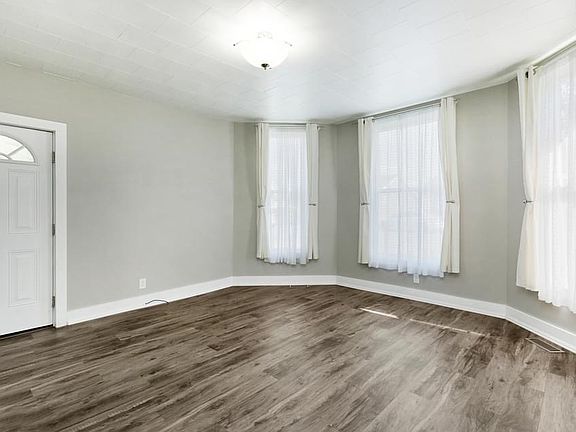 2nd image of 1717 12th St