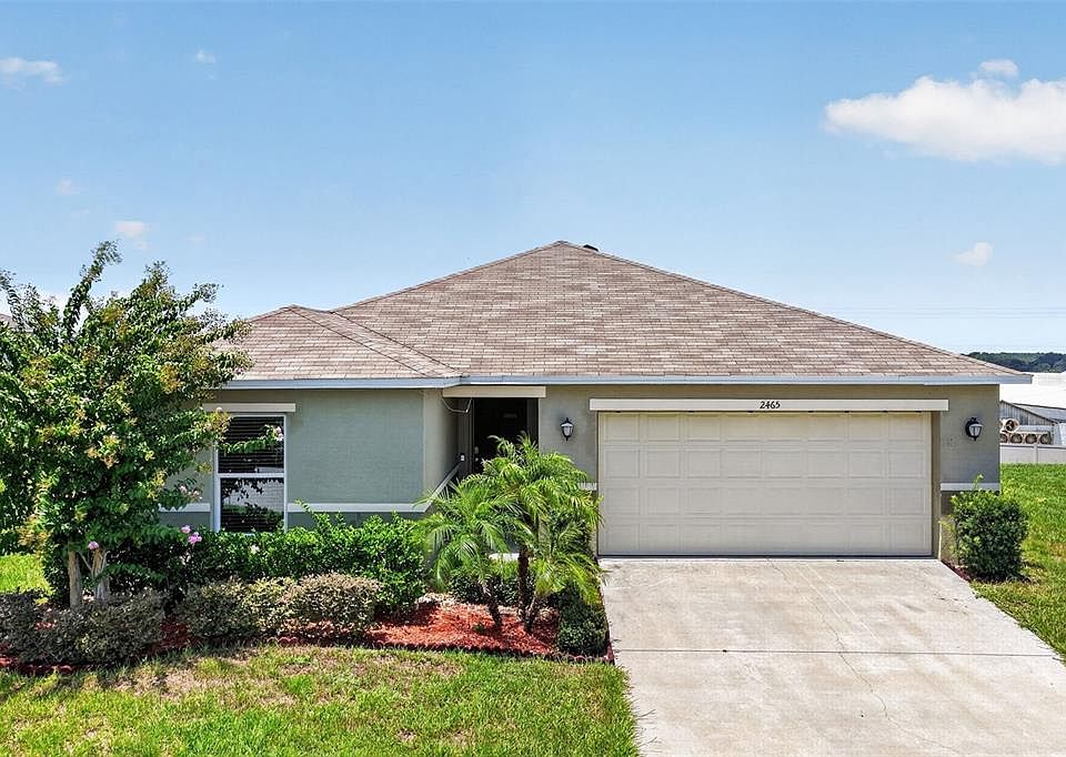 1st image of 2465 Begonia St