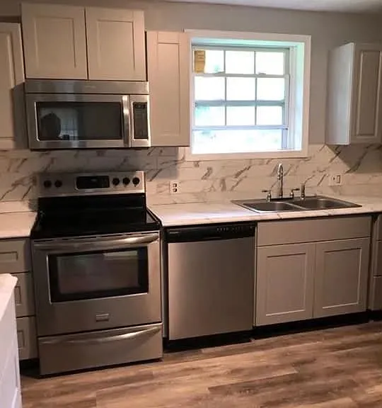 1441 Andrews St NW — Photo 5