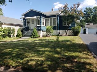 14607 Trumbull Ave, Midlothian, IL 60445