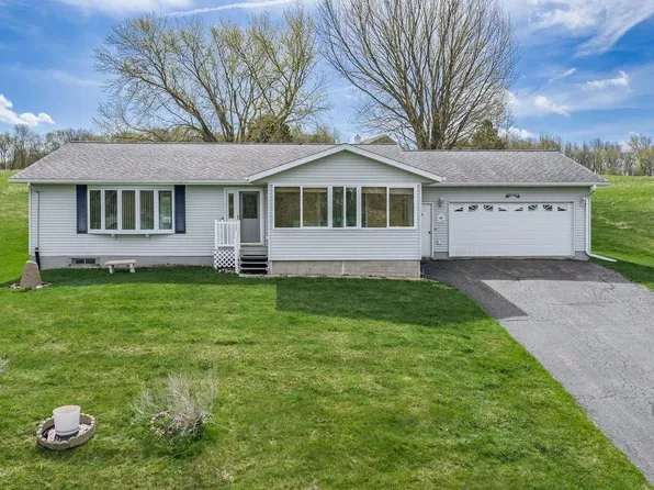 S1244 Remington Drive, La Valle, WI 53941