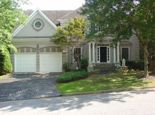 350 Ledgemont Ct, Sandy Springs, GA 30342