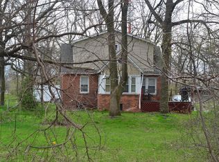 38650 W Huron River Dr, Romulus, MI 48174