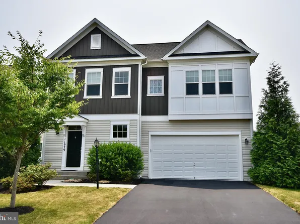 11929 Blue Violet Way, Bristow, VA 20136