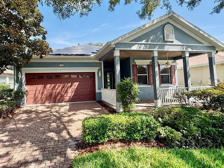 129 Crepe Myrtle Dr — Photo 2