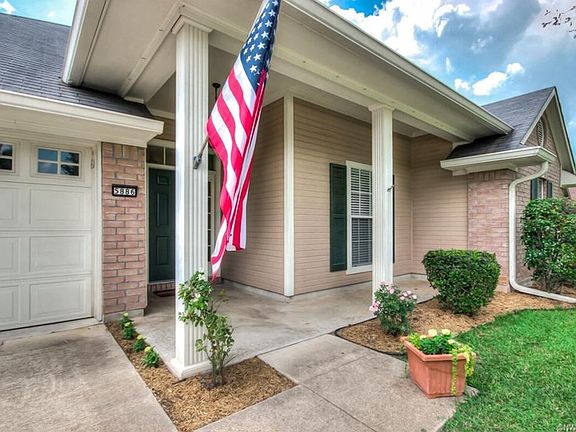 3rd image of 5886 Bayou Dr