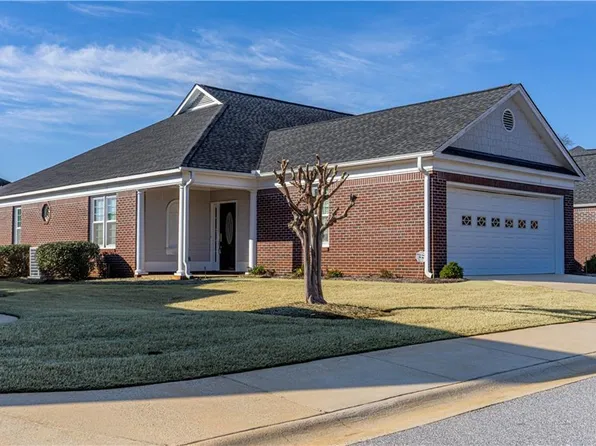 1605 Autumn Leaf Dr Unit A, Phenix City, AL 36867