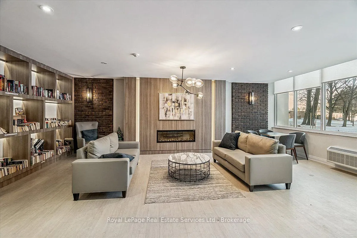 3 bed, $2,950 — Photo 4