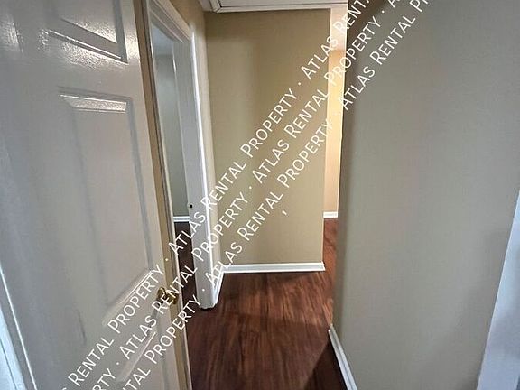 5th image of 2202 Cheshire Dr
