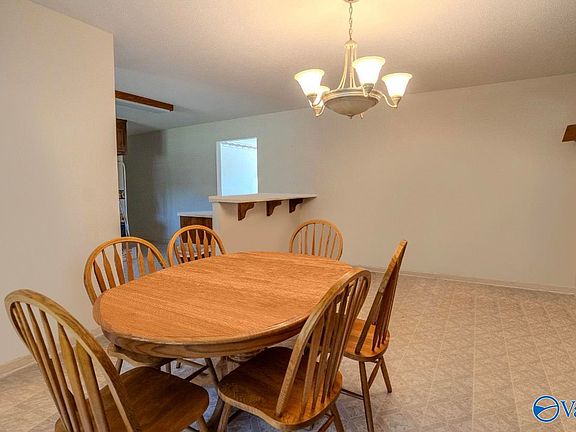 5th image of 514 Curry Chapel Rd