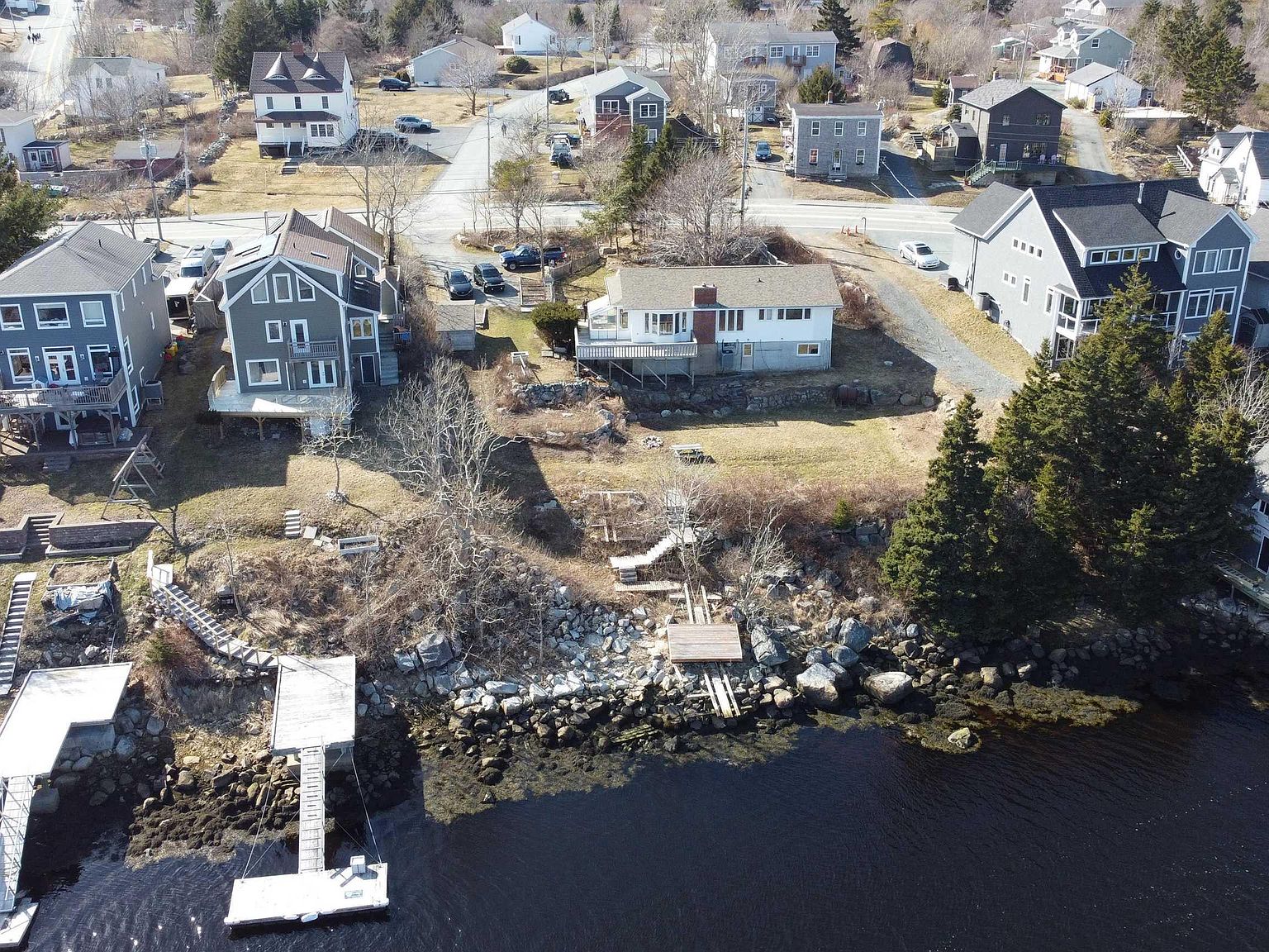 1582 John Brackett Dr, Herring Cove, NS B3V 1G8 MLS 202305575 Zillow