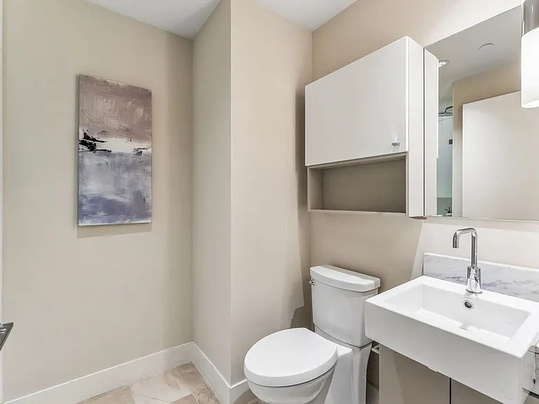 866 Arthur Erickson Pl #204 — Photo 18