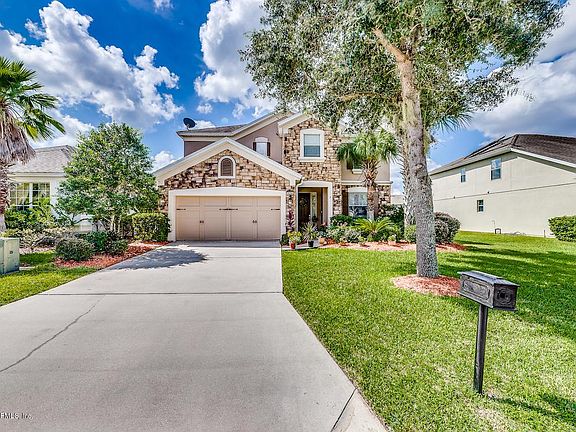3rd image of 8398 Highgate Dr