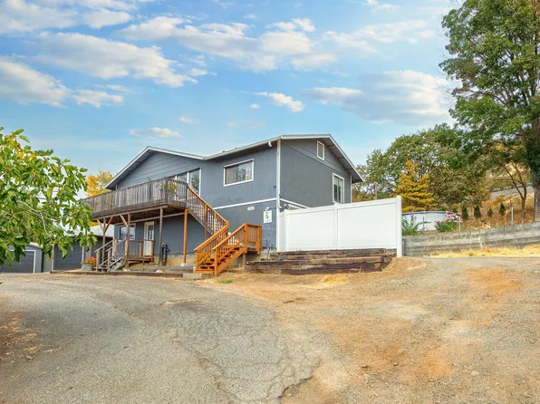 1766 NE Foothill Blvd, Grants Pass, OR 97526