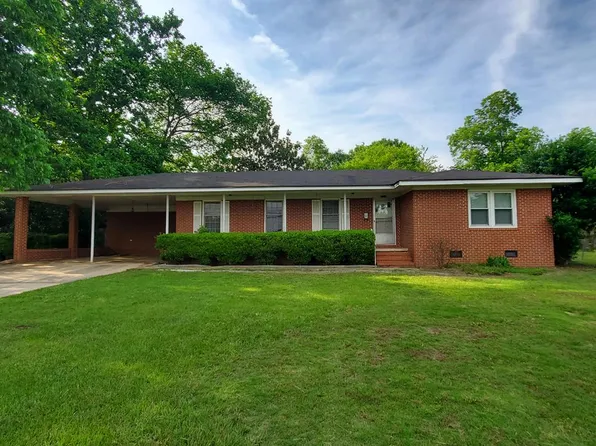 1218 Oglethorpe Ave, Americus, GA 31709